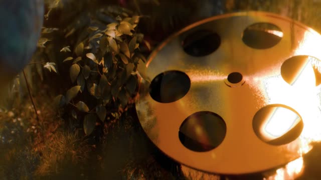 Moviesda.Mobi - Con City 2026 Original 1080p HD.mp4