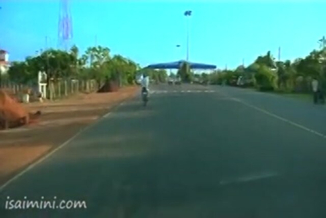 Pachaikili Muthucharam Part-2.mp4