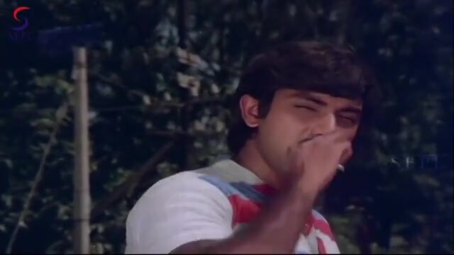 Naan Sigappu Manithan HD Sample.mp4