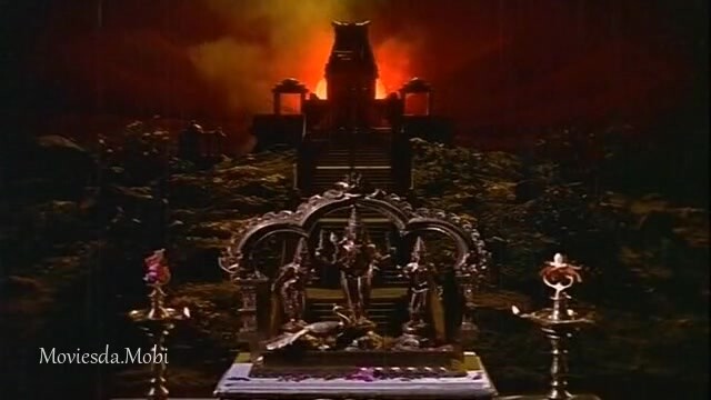 Kudiyirundha Koyil HD.mp4