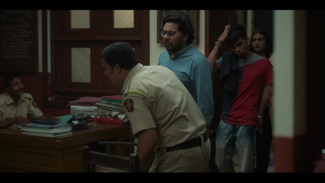 Moviesda.Mobi - Murder in Mahim Season 01 (Epi 04).mp4