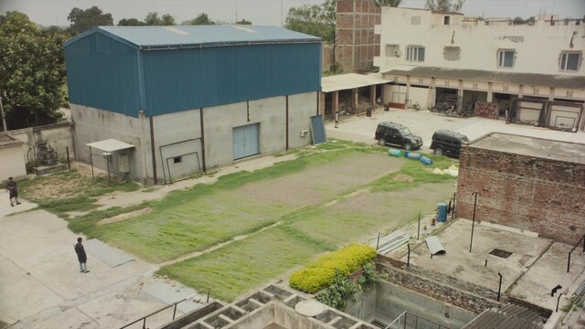 Moviesda.Mobi - Mirzapur Season 03 (Epi 10 Pratibimbh).mp4