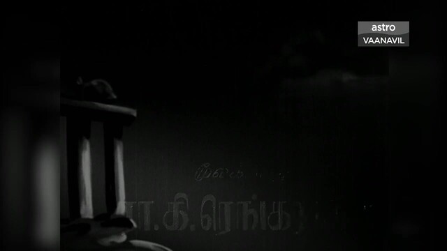 Moviesda.Mobi - Sumai Thangi 1962 Original 720p HD.mp4