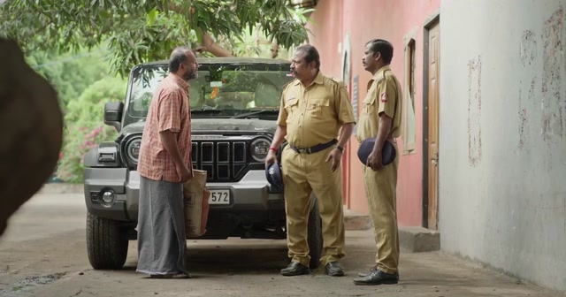 Moviesda.Mobi - Sattamum Needhiyum 2025 Season 01 (Epi 07).mp4