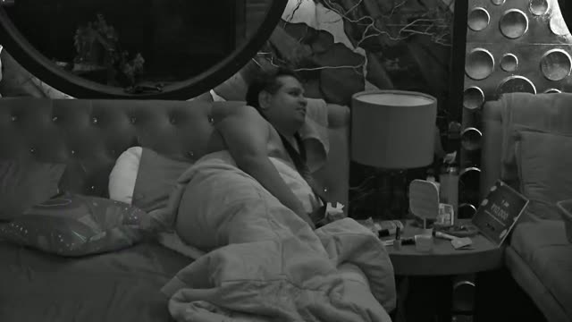 Moviesda.Mobi - Bigg Boss 2025 Season 09 (Epi 100) [Day 99].mp4